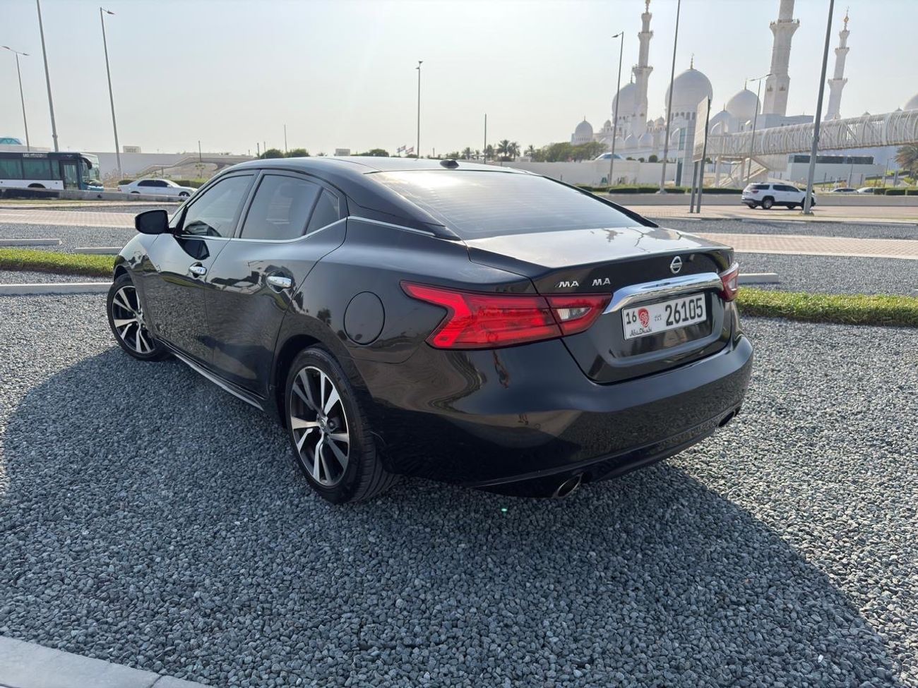 Nissan Maxima