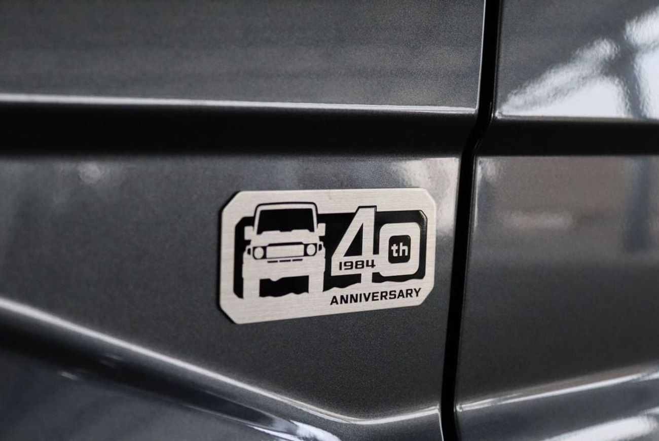 Toyota Land Cruiser 70 2025 TOYOTA LAND CRUISER GRJ 76 4.0 V6 AUTO - **التصدير فقط خارج الخليج**EXPORT ONLY** 40 ANNIVERSAR