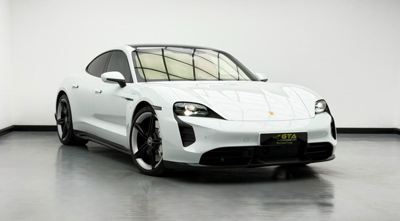 بورش تايكان TURBO