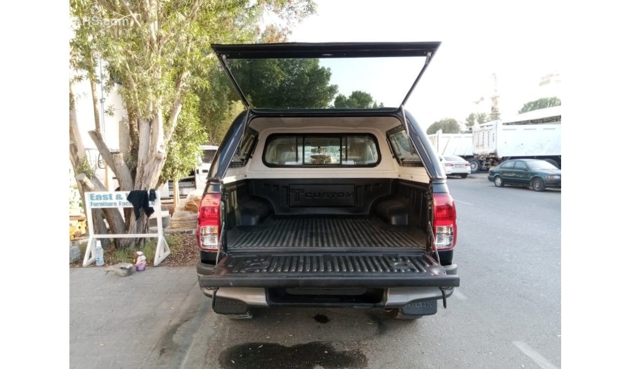 تويوتا هيلوكس TOYOTA HILUX PICK UP RIGHT HAND DRIVE (PM 881)