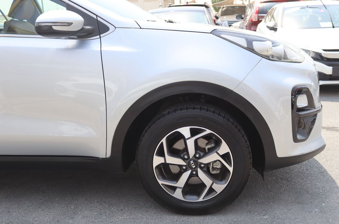 Kia Sportage EX 1.6L (130 HP) (130 HP) Kia Sportage 2020 - GDI - GCC in excellent condition1.6 cc engine 83,000 k
