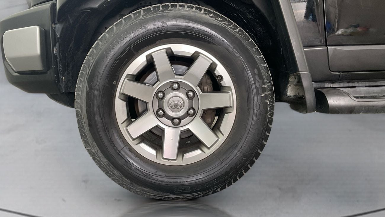 تويوتا إف جي كروزر GXR | شامل الضمان | 0 ﺪﻔﻋﺓ ﺃﻮﻟﻯ