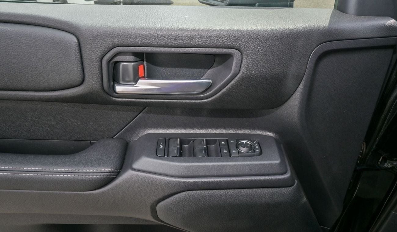 Toyota Prado TOYOTA PRADO 2.4T - ADVENTURE PACKAGE - S/R