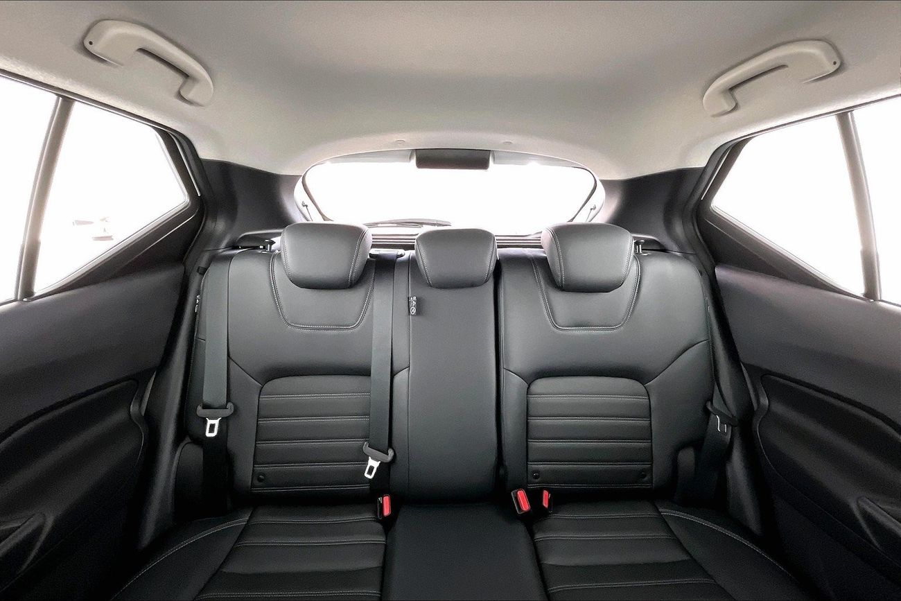 Nissan Sunny SL + NAVI & AVM| 1 year free warranty | Exclusive Eid offer