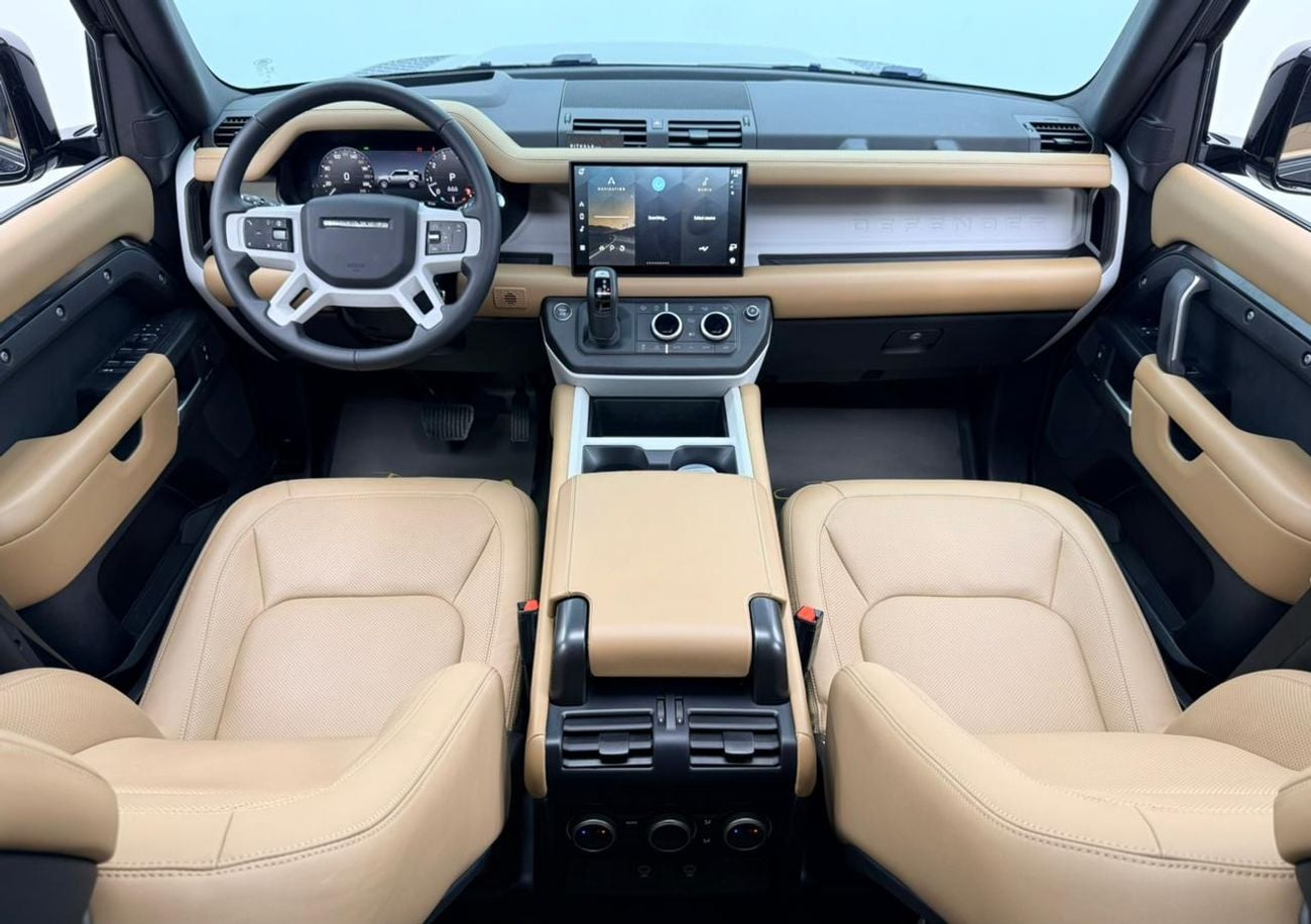 لاند روفر ديفندر P400 110 X-Dynamic SE 3.0L (5 Seater)