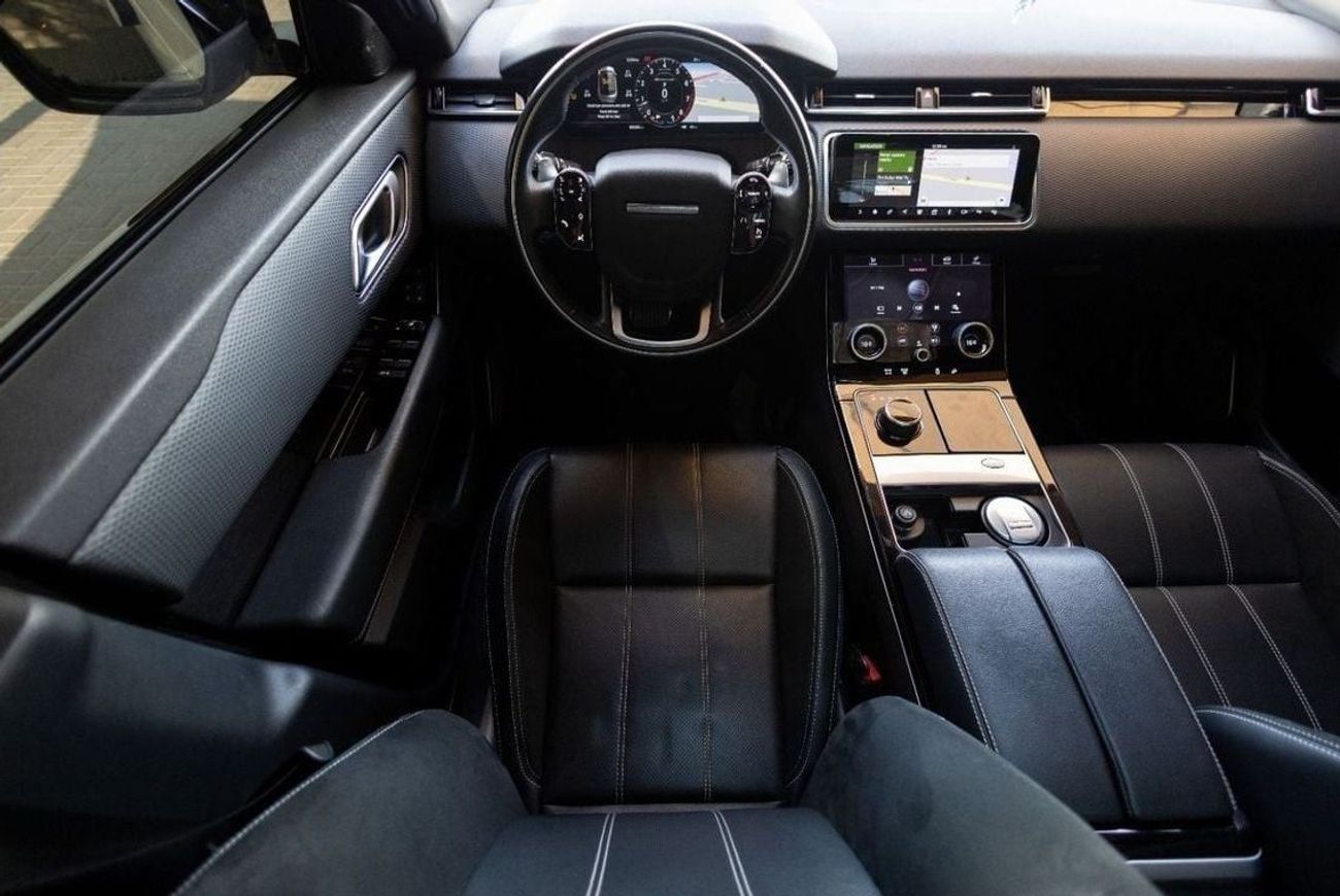لاند روفر رينج روفر فيلار P250 R-Dynamic SE 2.0L Range Rover Velar P250 R-Dynamic SE 2019 GCC under Warranty with Flexible Dow
