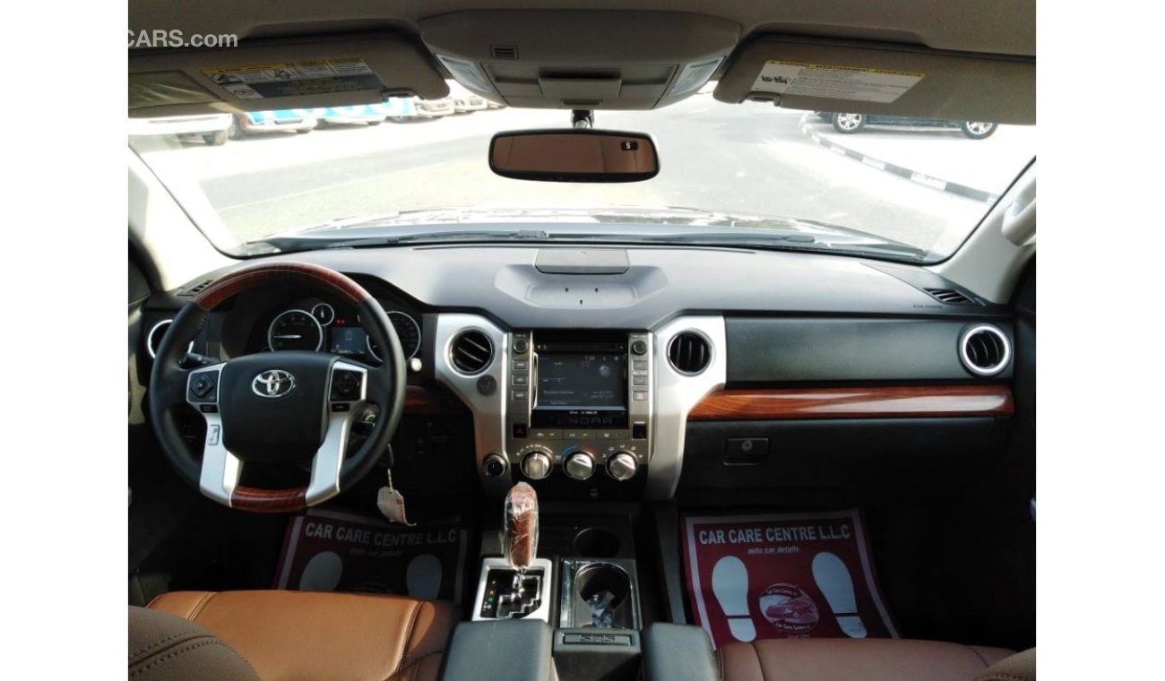 تويوتا تاندرا كروماكس SR5 LEFT HAND DRIVE  Toyota Tundra Crewmax SR5 2017 (XK50), 4dr Double Cab Utility, 5.7L 8cy