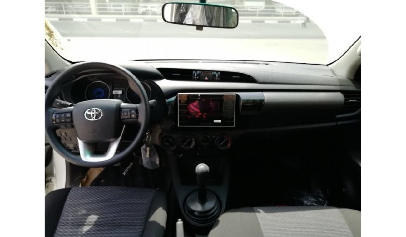 تويوتا هيلوكس 4X4 Single-CAB Diesel Full OptionS