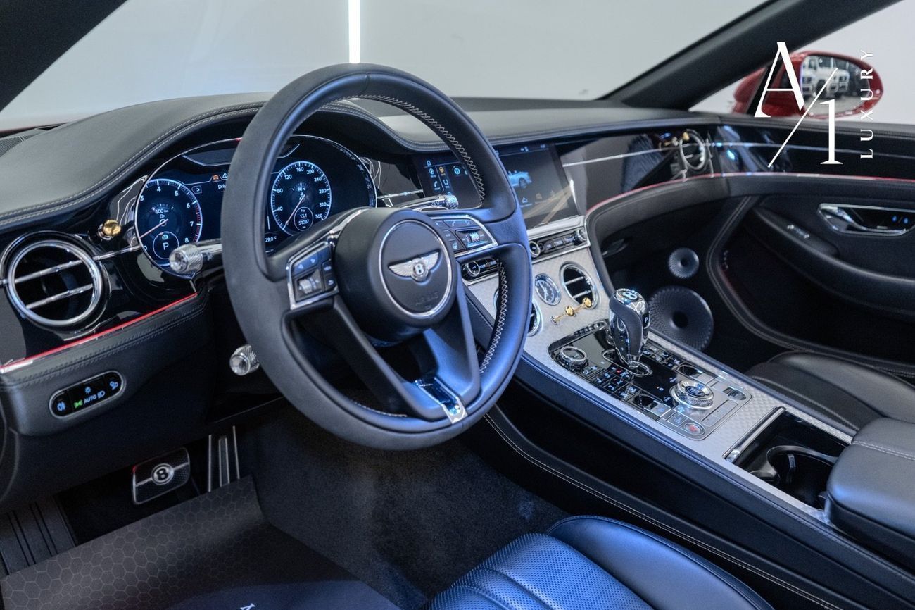 بنتلي كونتيننتال جي تي سي 2020 Bentley Continental GTC Mulliner 1 of 100, Carbon Body Kit, GCC Specs, With Warranty