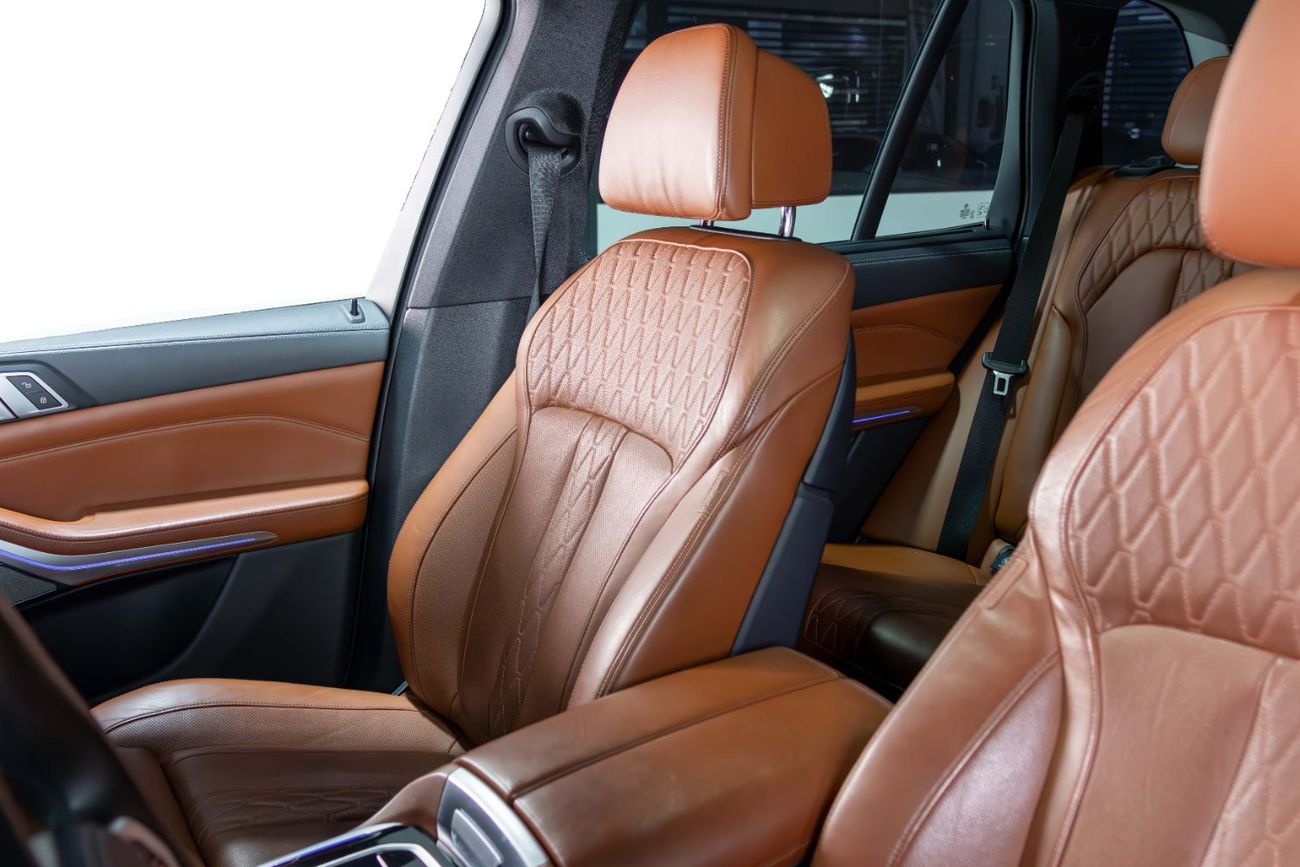 BMW X5 M50i 4.4L Full Service History-BMW Individual Interior-Aero Dynamic Package-Metallic Paint