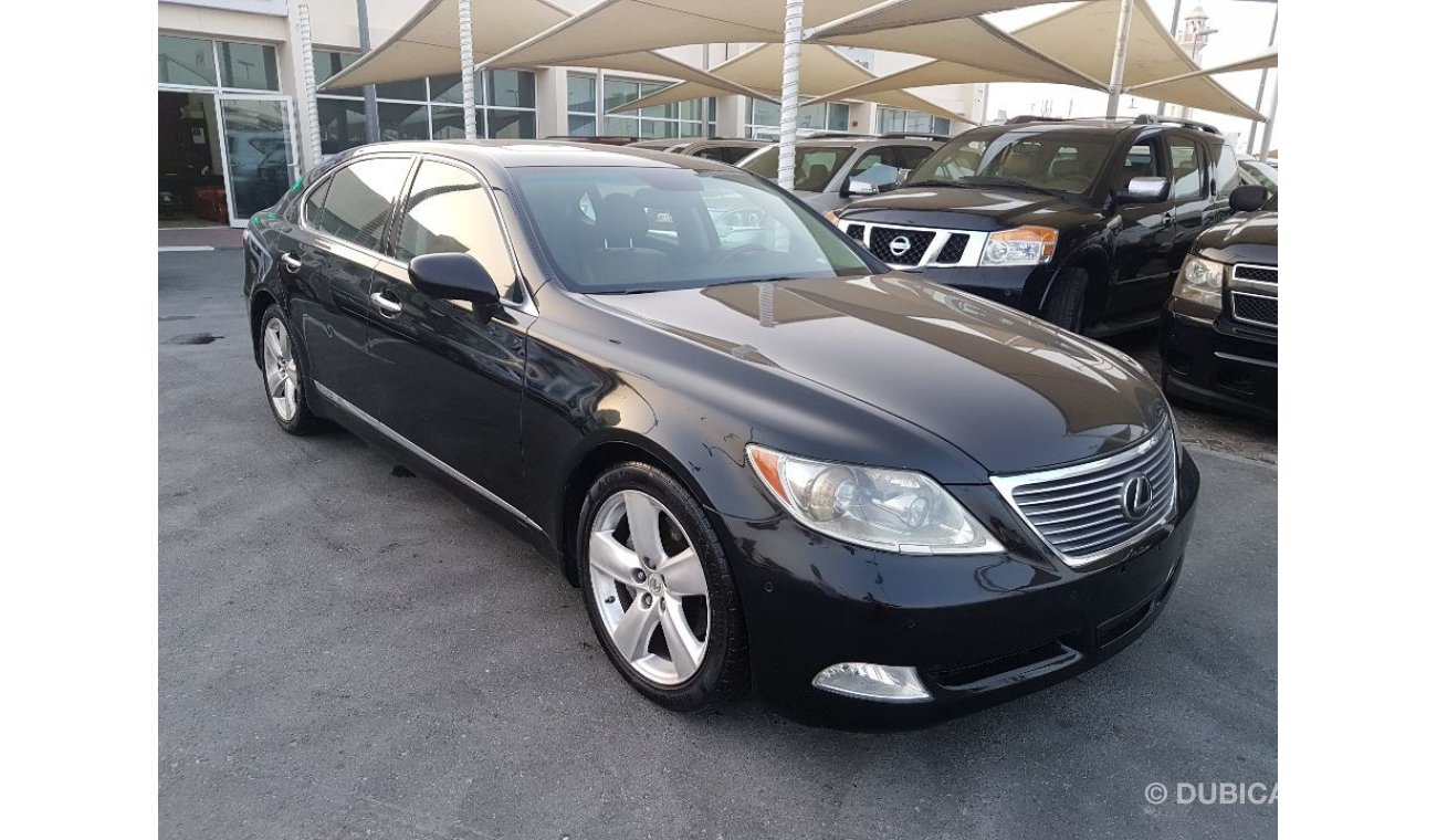 Lexus LS460