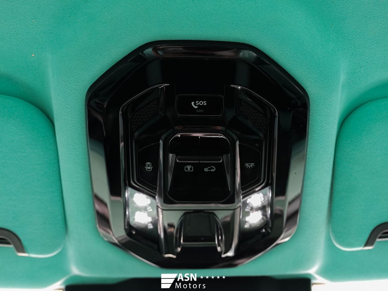 Jetour T2 Luxury Conquest Pro Tiffany Interior 2.0 Turbo (Export Only)