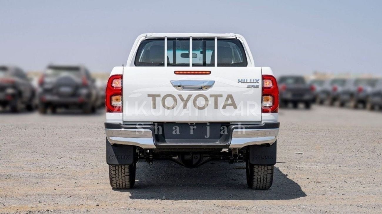 تويوتا هيلوكس Toyota Hilux 2.4L Diesel AT 4X4 Full Option 2024