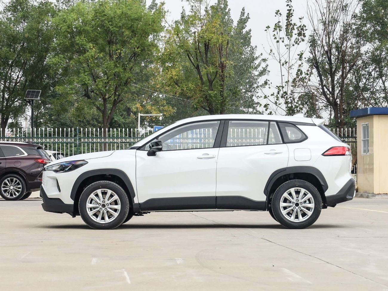 تويوتا كورولا كروس 2.0L Elite Version