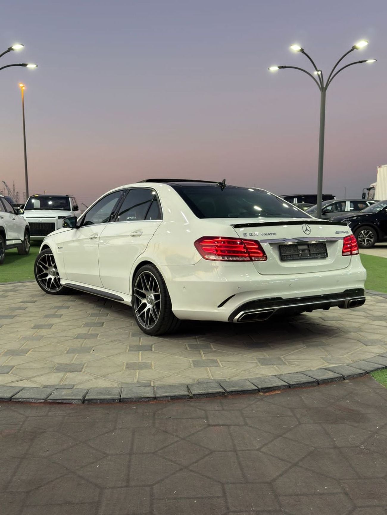 Mercedes-Benz E 63 AMG