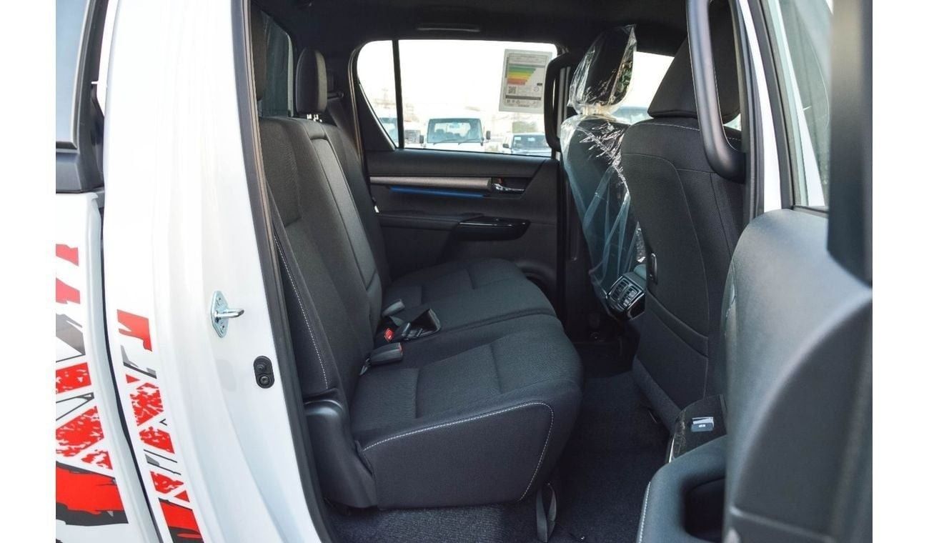 Toyota Hilux TOYOTA HILUX ADVENTURE 4.0L V6 AT 4WD PICKUP 2025