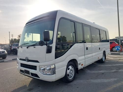 Toyota Coaster TOYOTA COASTER BUS RHD 2017 MODEL 4.0 L DIESEL AUTOMATIC(PM00207)
