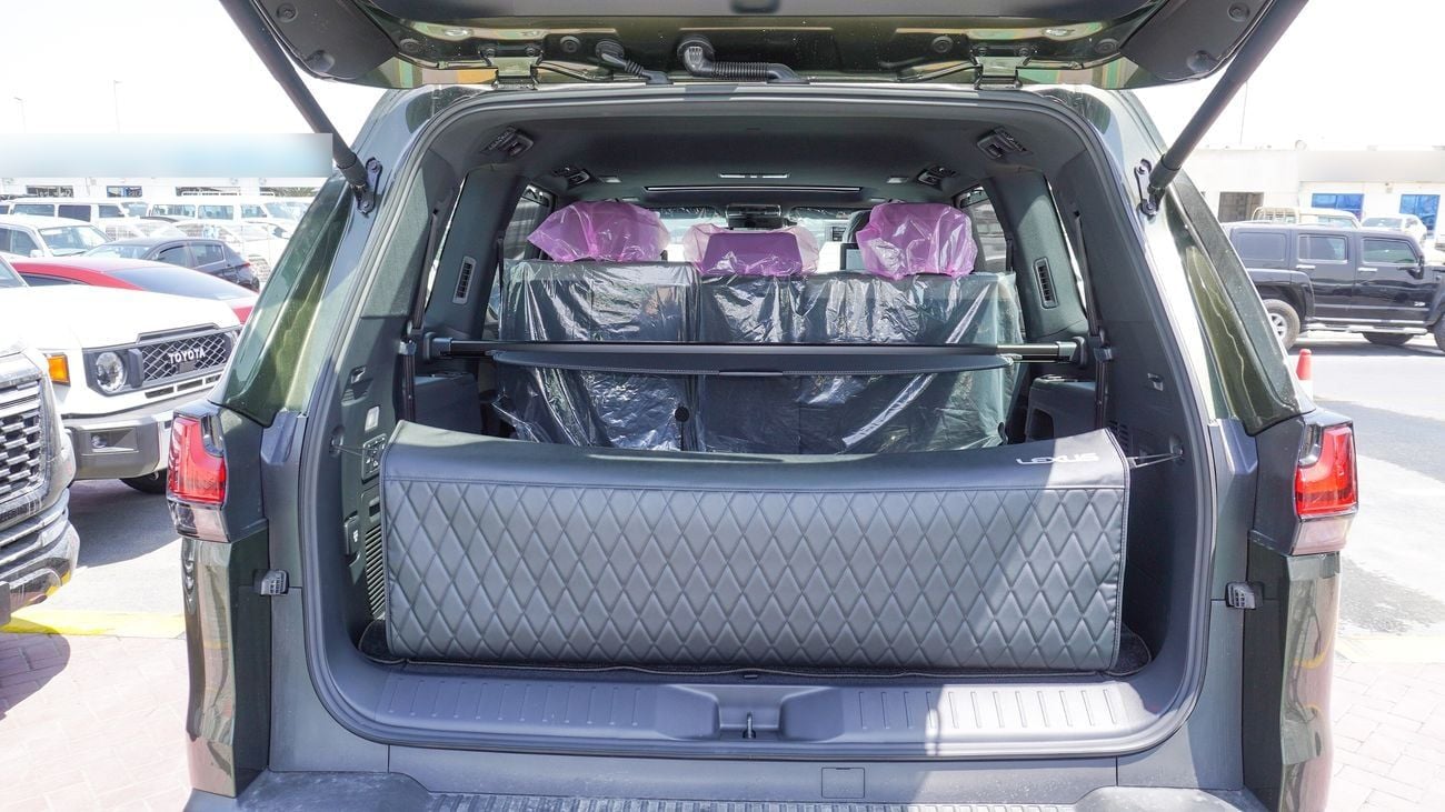 Lexus LX600 OVERTRAIL 3.5L V6