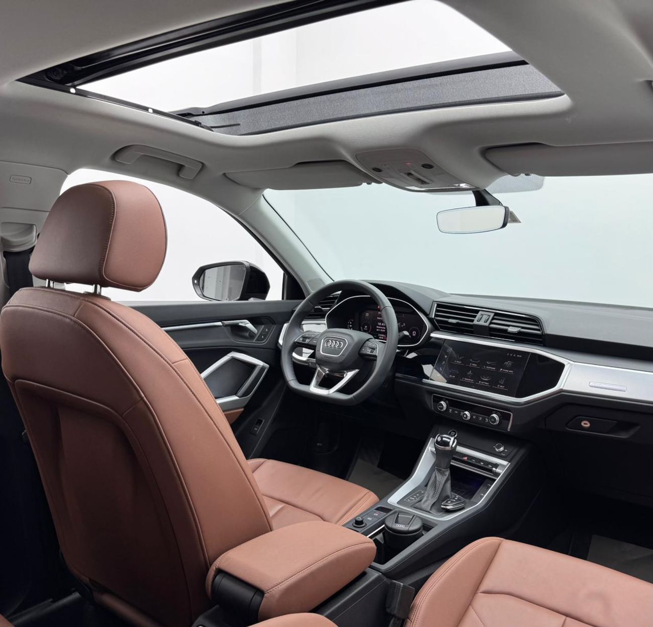 Audi Q3 2025 Audi Q3 S-line Sportback, Black edition, Audi Warranty and Service Pack, GCC