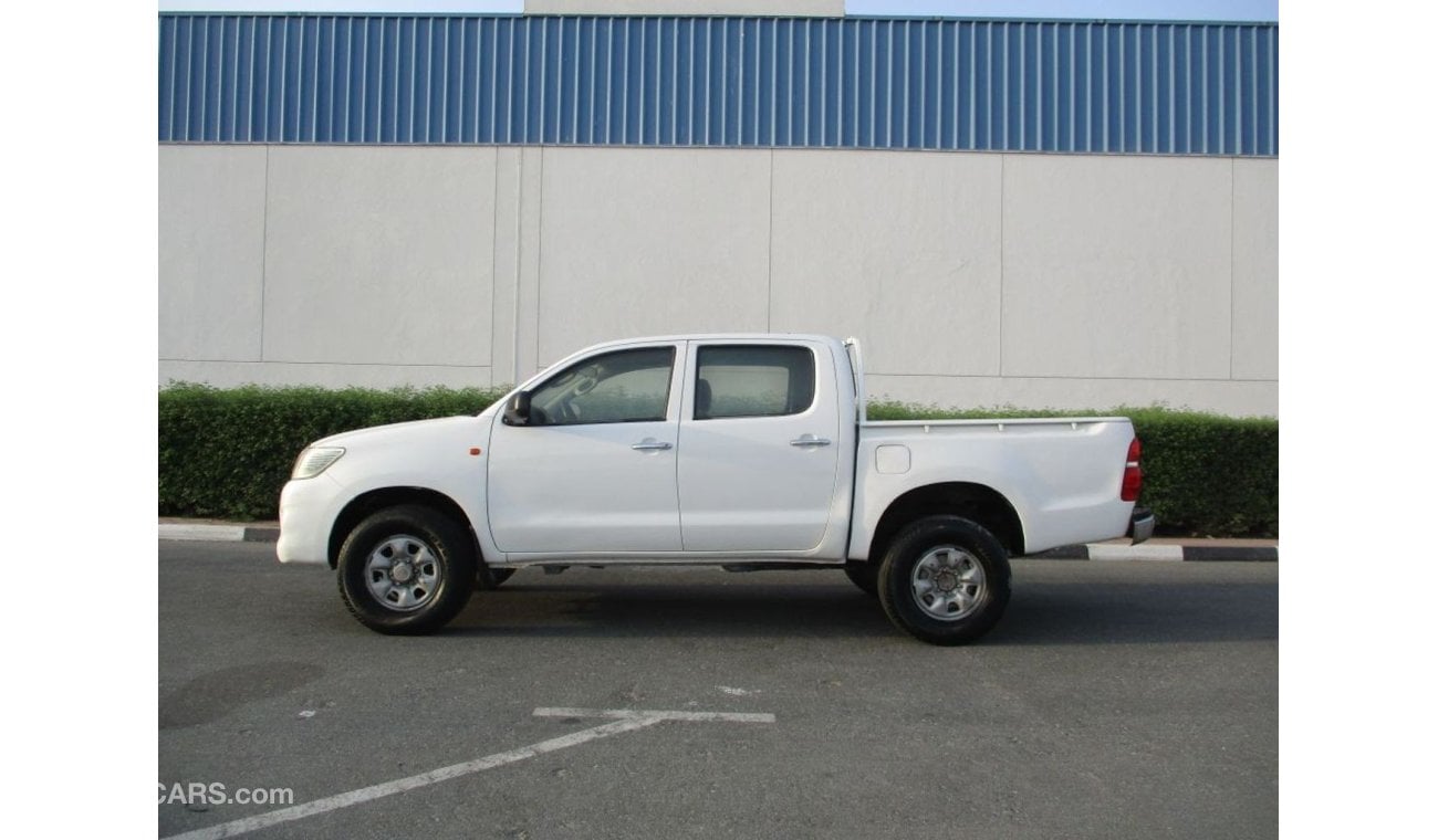 Toyota Hilux TOYOTA HILUX 2012 DIESEL 4X4 GULF SPACE