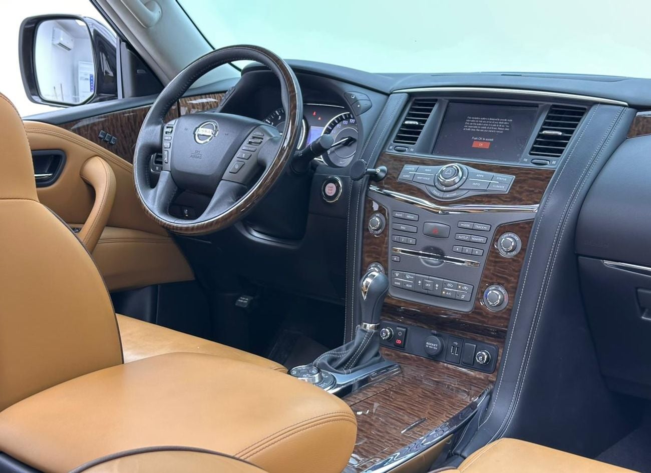 Nissan Patrol 2019 Nissan Patrol Platinum, 1 Year Warranty Unlimited Km, Full Service History, GCC