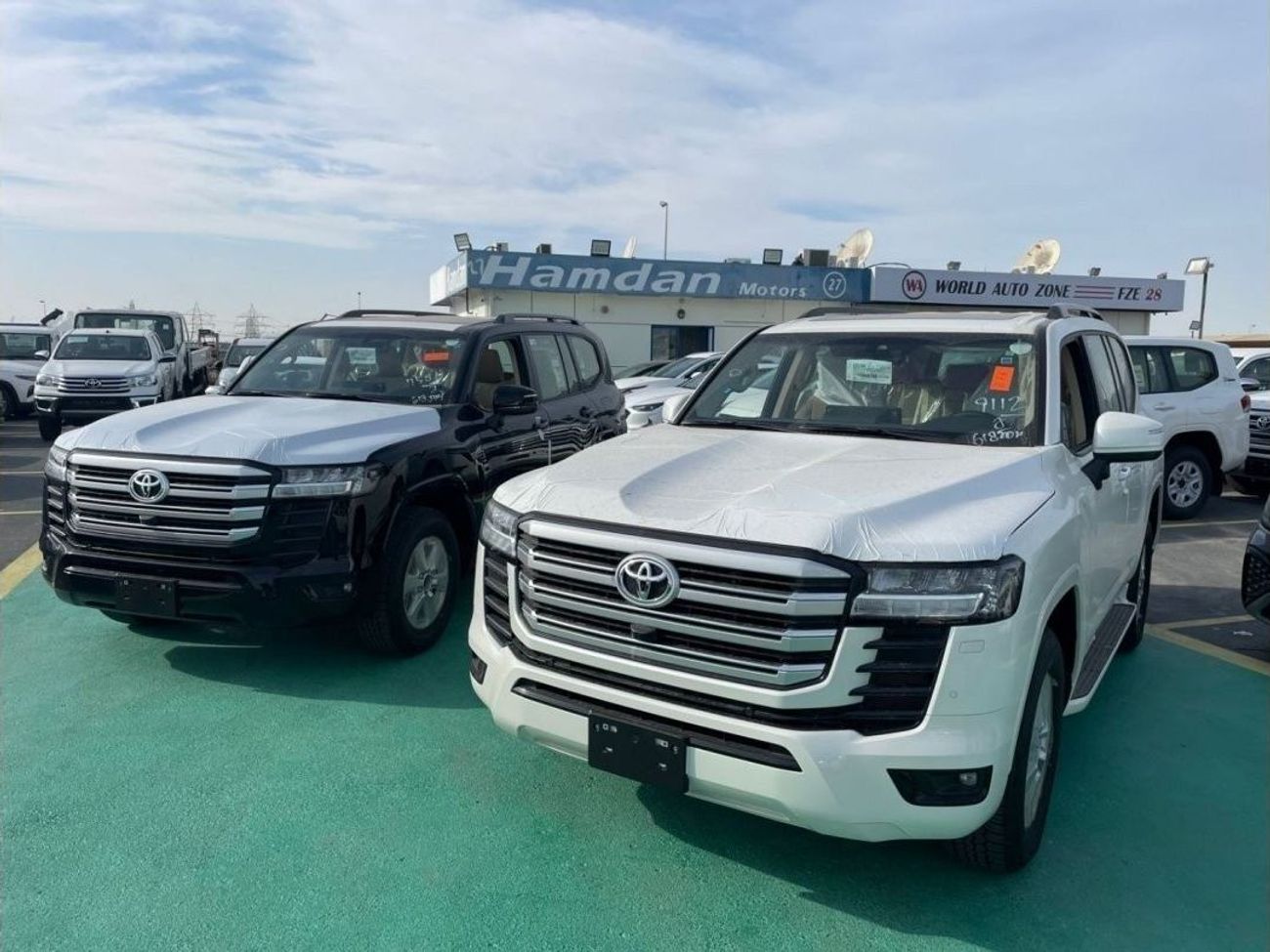 Toyota Land Cruiser LC300 - GXR // 3.5 L // 360 CAMARA - MODEL 2023