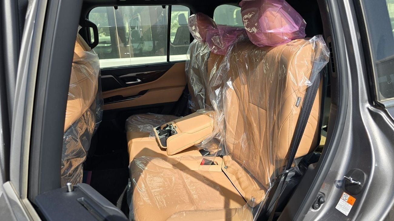 Lexus LX 700h 2025 Lexus LX700h Signature 3.5L AT Hybrid (Gray) 5 Seats