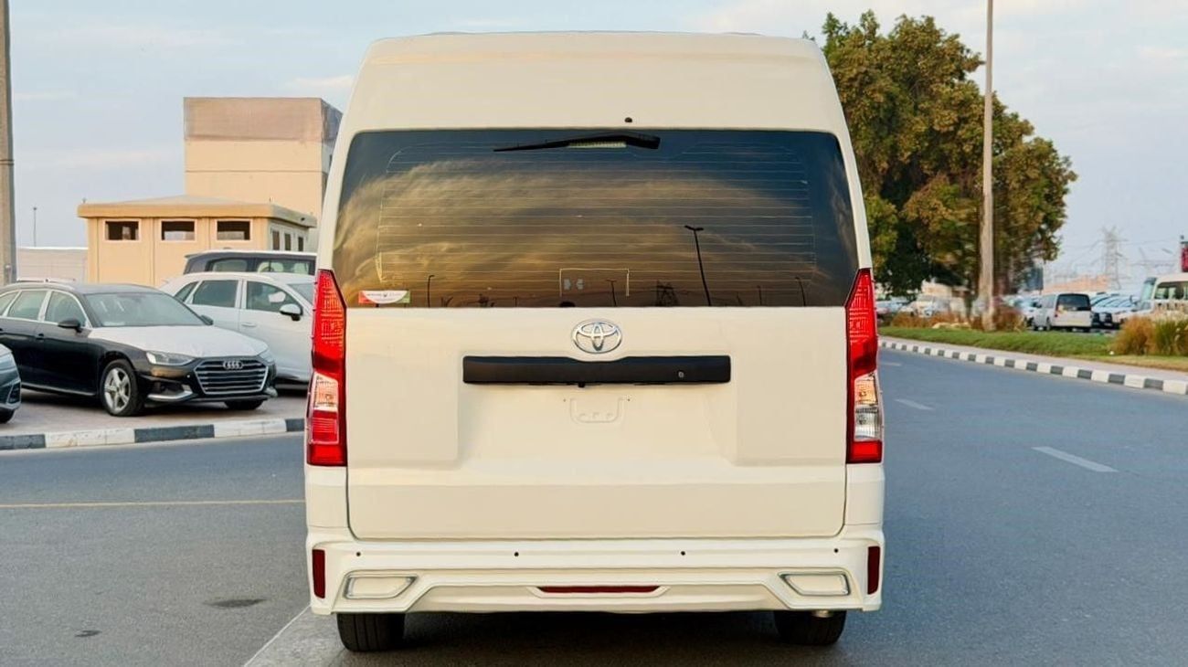 Toyota Hiace 13 SEATER | 2WD | AUTOMATIC TRANSMISISON | 2.8L DIESEL ENGINE | 2024 | RHD