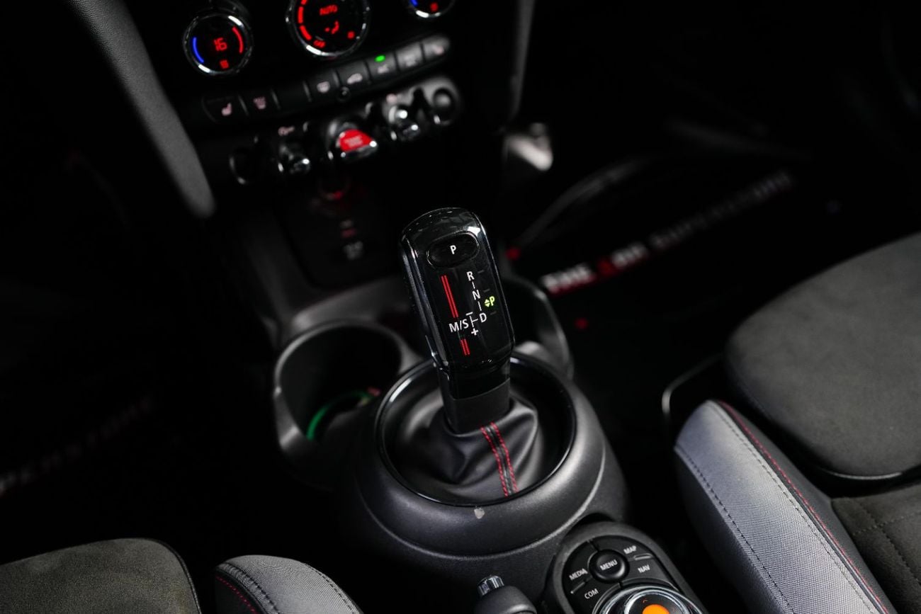 ميني كوبر إس JCW
