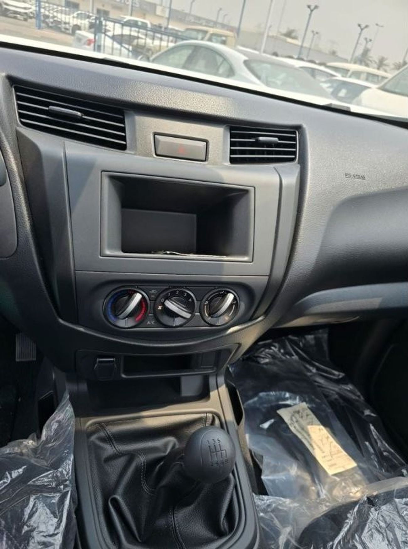 إيسوزو D ماكس NISSAN NAVARA 2.5L DIESEL 2023