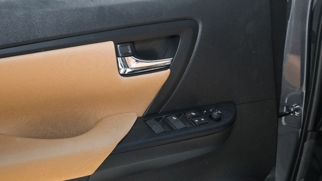 Toyota Fortuner TOYOTA FORTUNER 2.7 L 4*4 AC DEGITAL