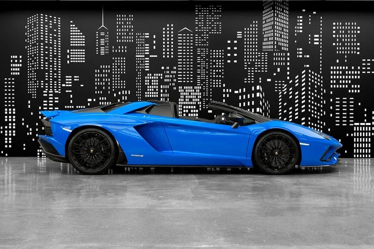 Lamborghini Aventador 6.5L V12