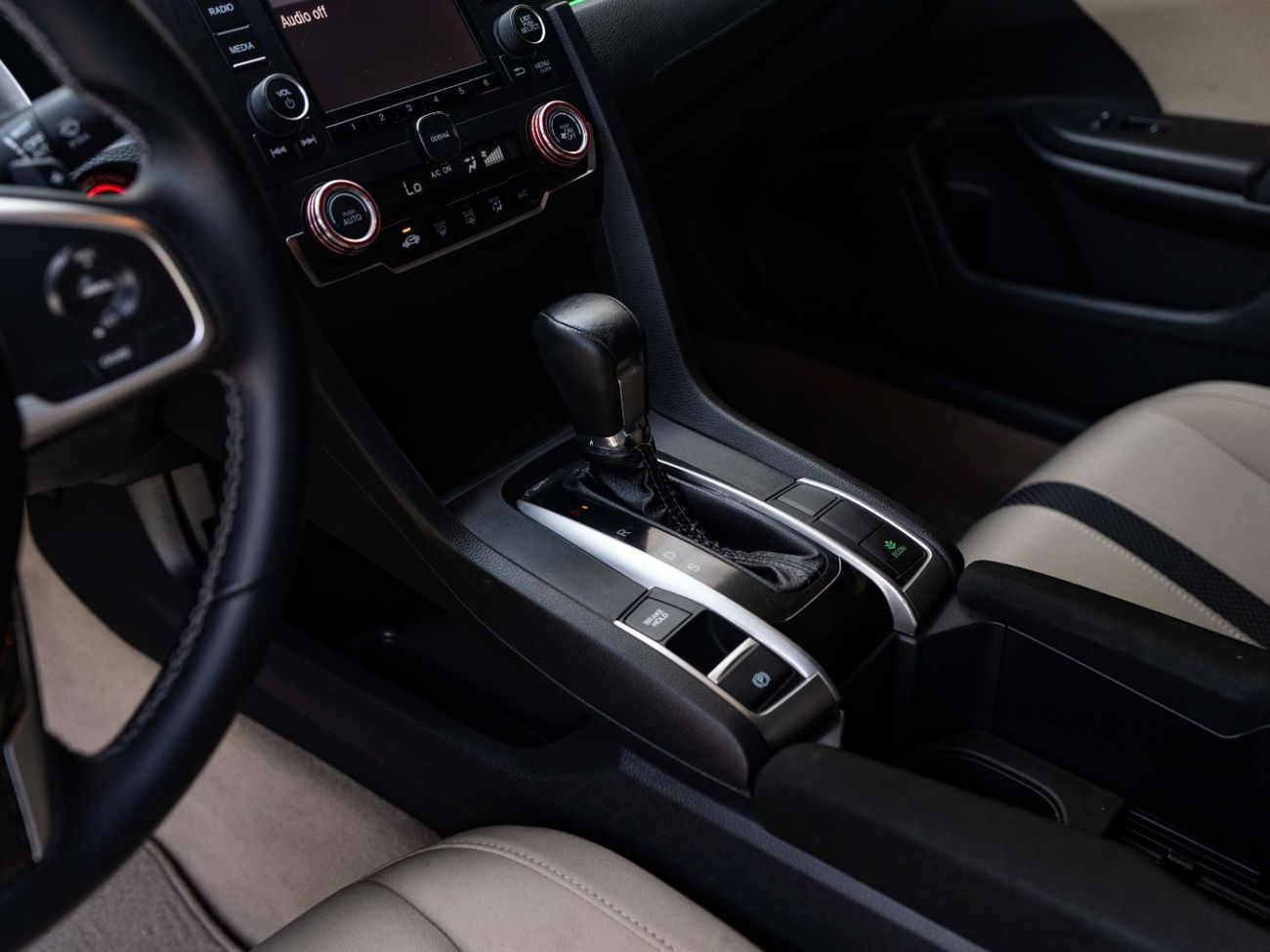 هوندا سيفيك LX Sport 1.6L