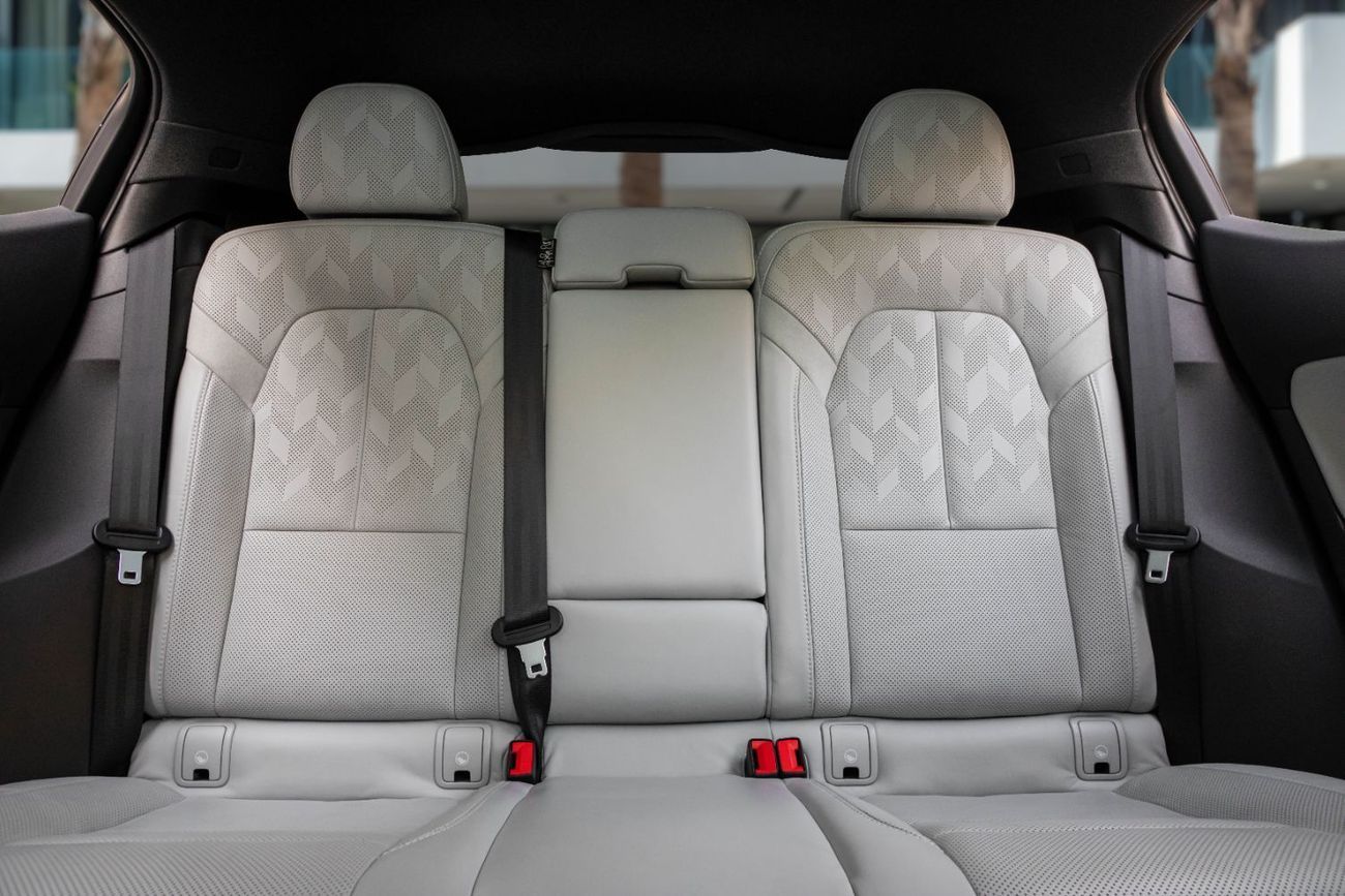 Polestar 2 LONG RANGE | 1,860 P.M  | 0% Downpayment | WARRANTY!