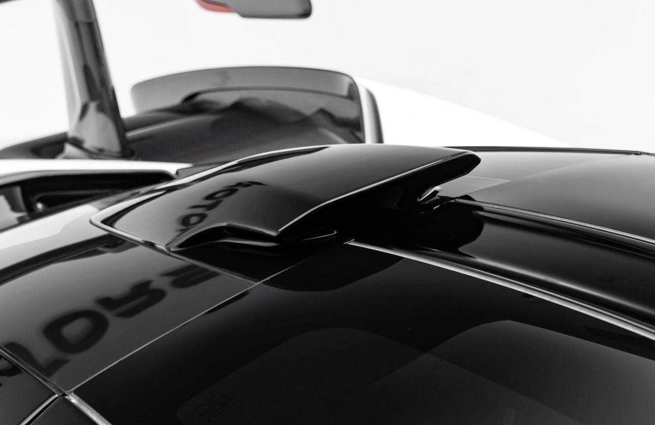 مكلارين سينا 4.0L V8 Twin-Turbocharged Engine