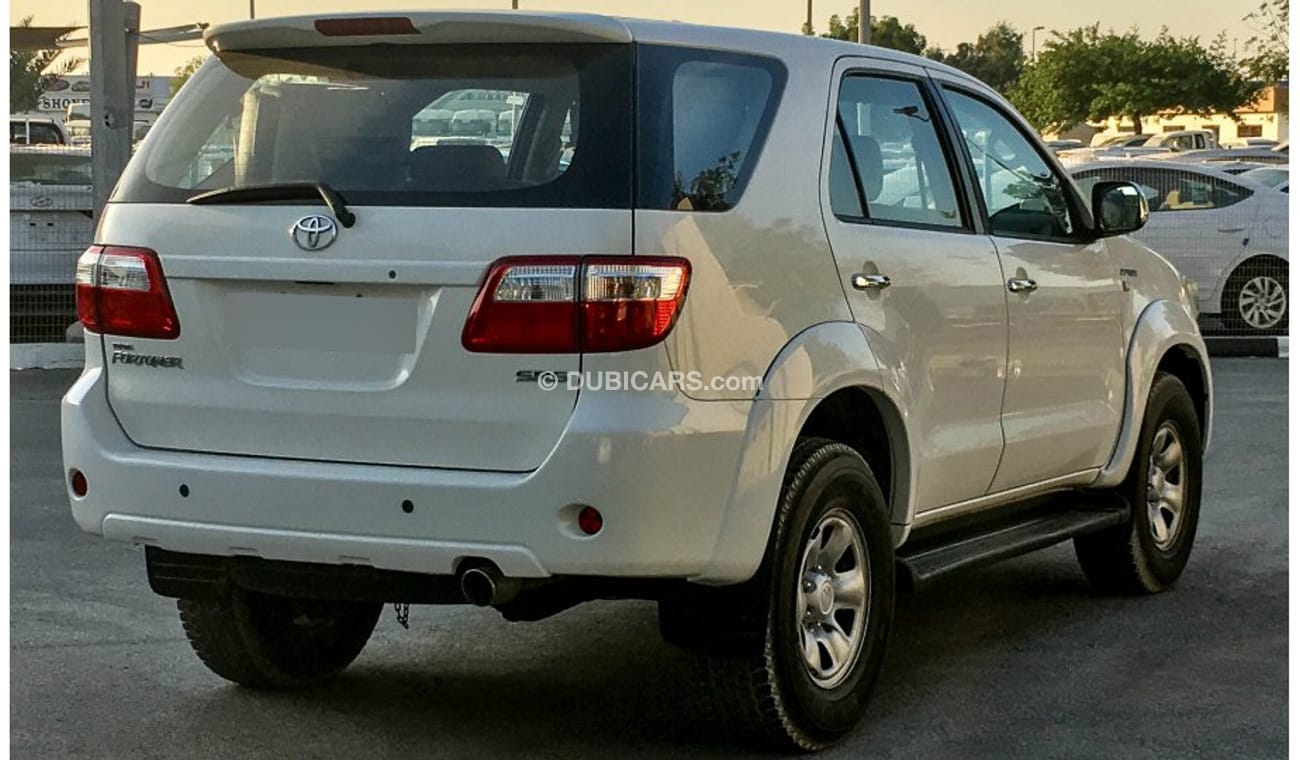 Toyota Fortuner SR5 2.7VVT-I