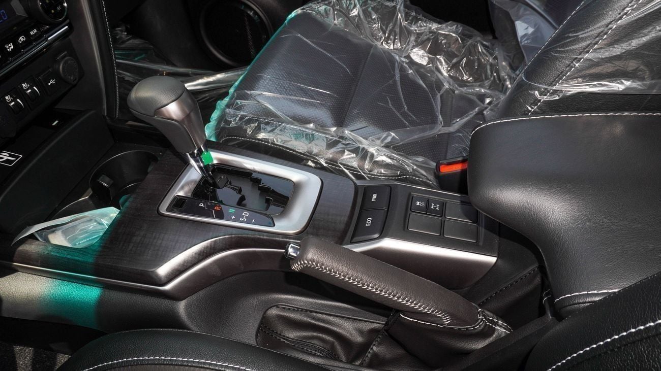 Toyota Fortuner SR5 Plus 4.0L