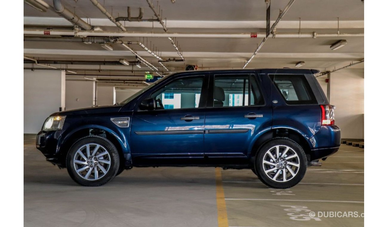 لاند روفر LR2 Land Rover LR2 i6 HSE V6 2012 GCC under warranty with Zero Down-Payment.