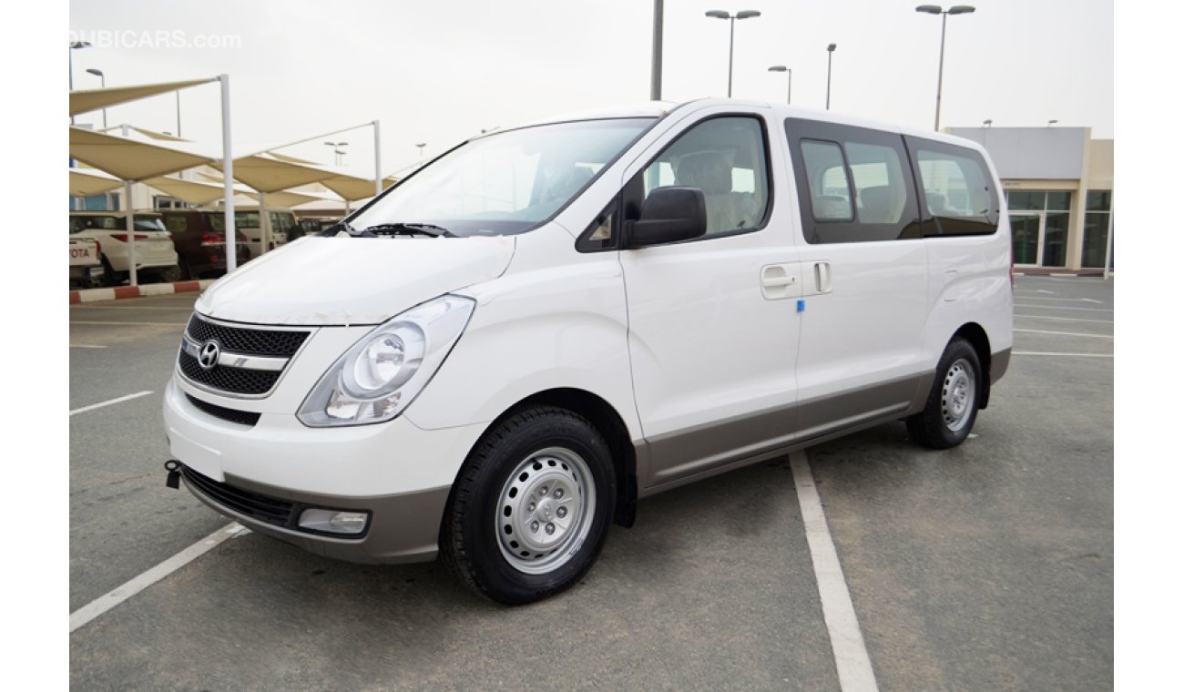 Hyundai H-1 12 Seater