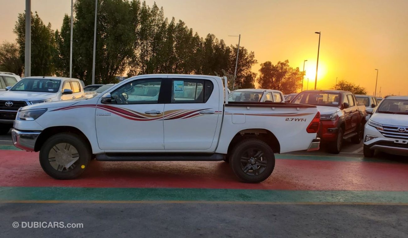 تويوتا هيلوكس Pick Up AT 4x4 2.7L Petrol with Push Start