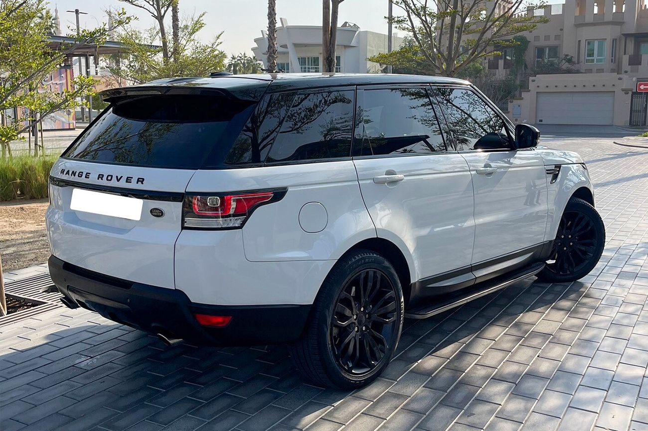 Land Rover Range Rover Sport HSE 3.0L BLACK EDITION