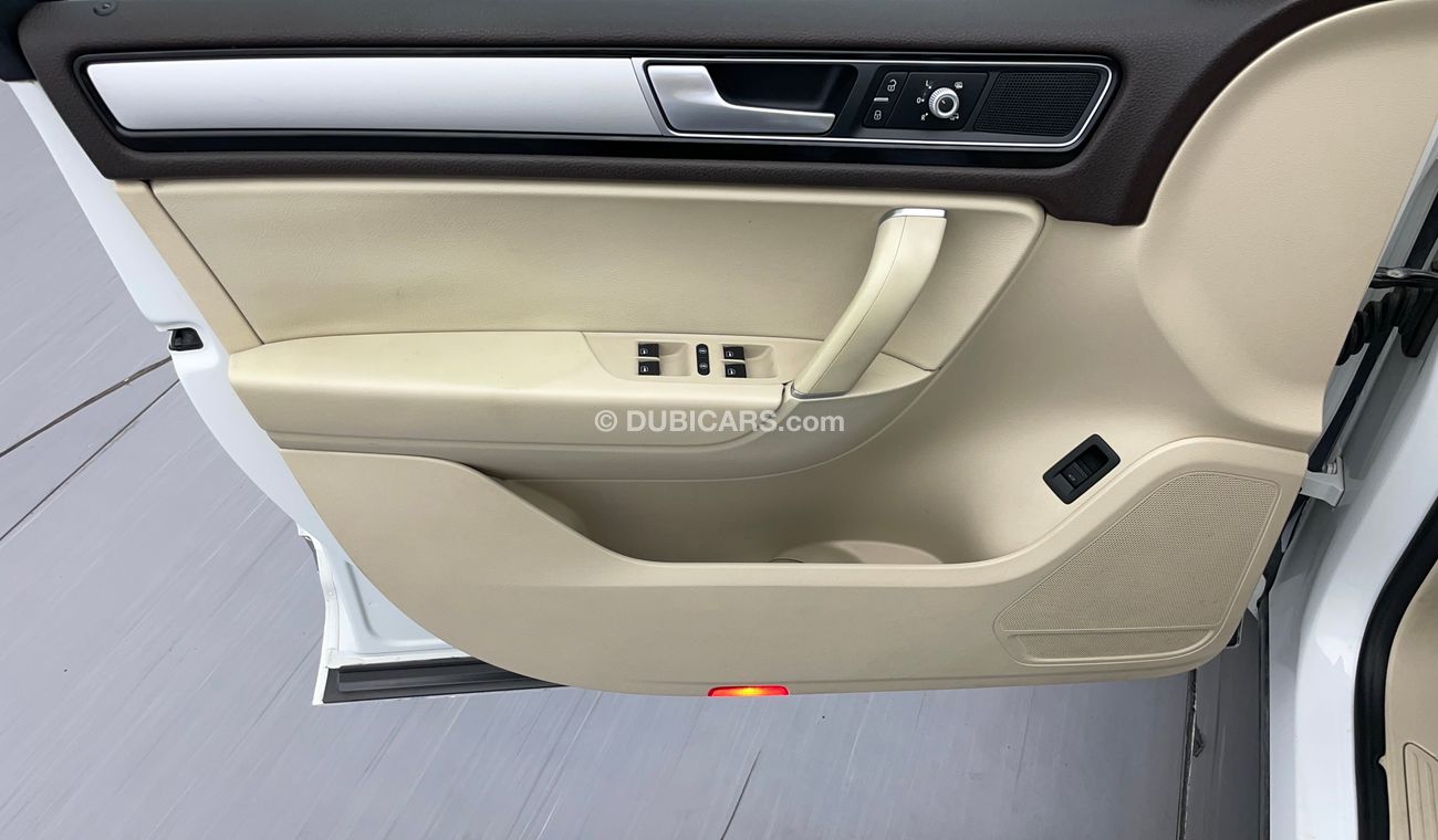 Volkswagen Touareg TRENDLINE 3.6 | Under Warranty | Inspected on 150+ parameters