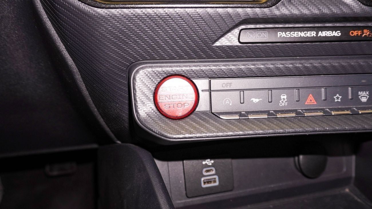 فورد موستانج EcoBoost 2.3L Coupe A/T