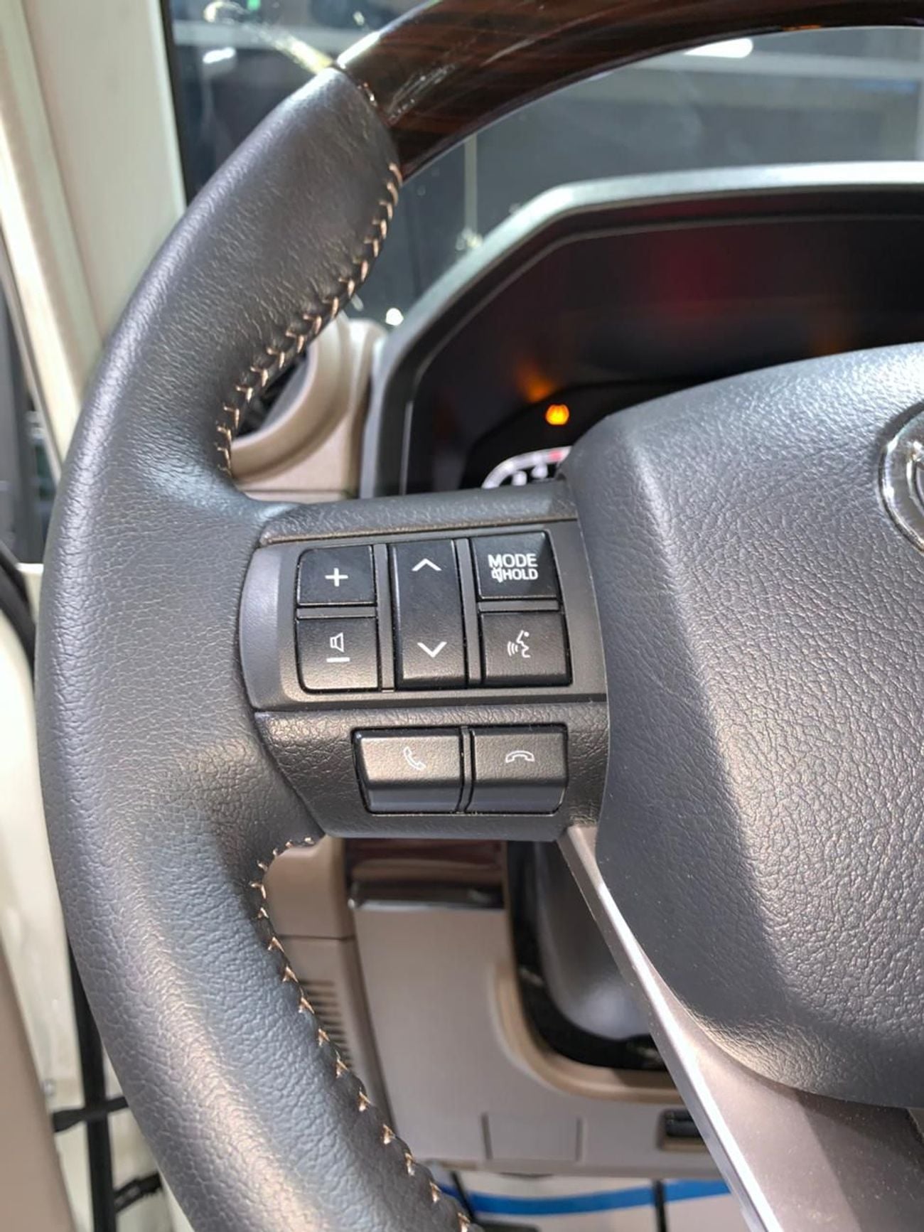 تويوتا لاند كروزر بيك آب LX 2.8L  DIESEL SINGLE CABIN