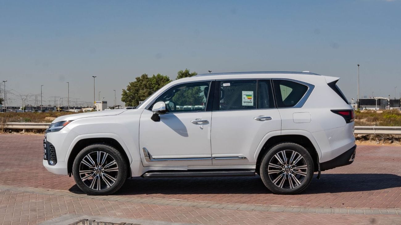 Lexus LX 600 2025 Lexus LX600 Signature 3.5L AT Petrol (White)