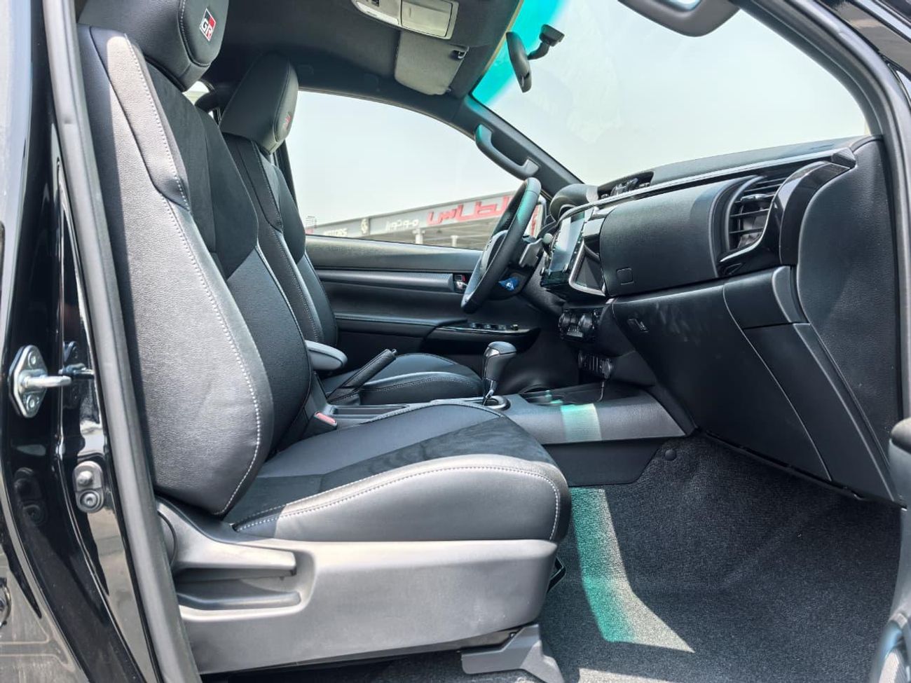 Toyota Hilux GR Sport 4.0L