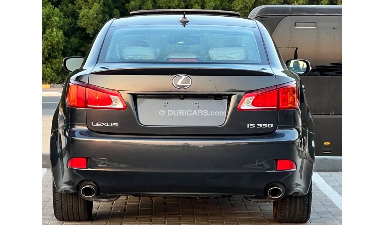 Lexus IS350
