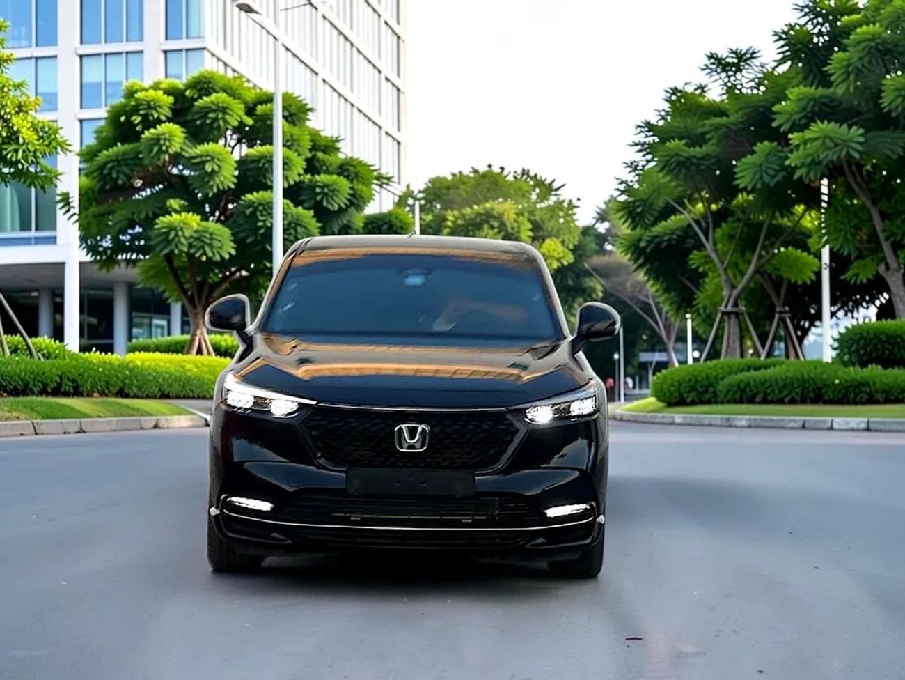 هوندا HRV 1,120 P.M | EX GCC Specs under warranty original paint