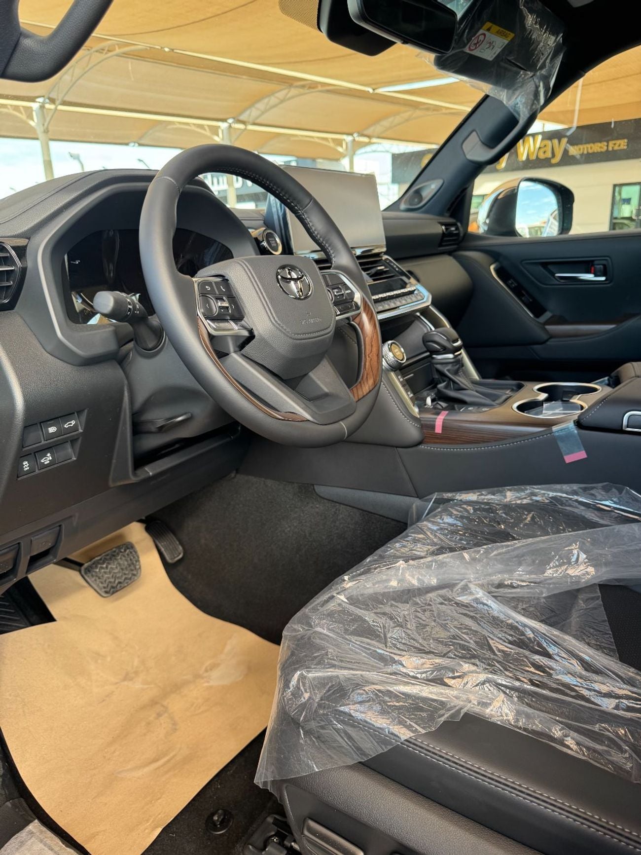 Toyota Land Cruiser VXR 2026-TOYOTA LAND CRUSIER VX  4.0L