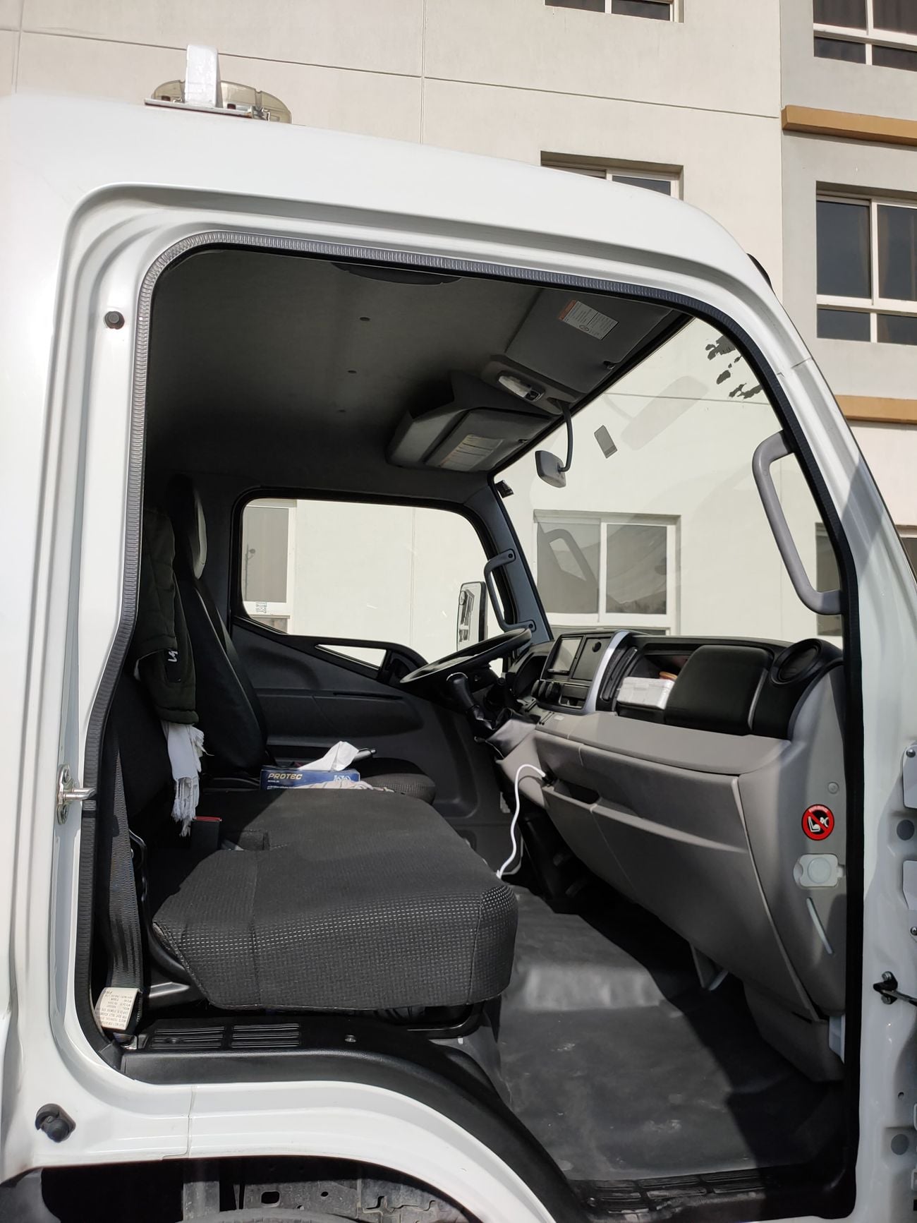 Mitsubishi Fuso Canter Mitsubishi Canter recovery